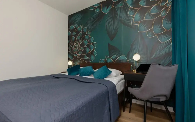 Beautiful Blue Apartment by Renters
