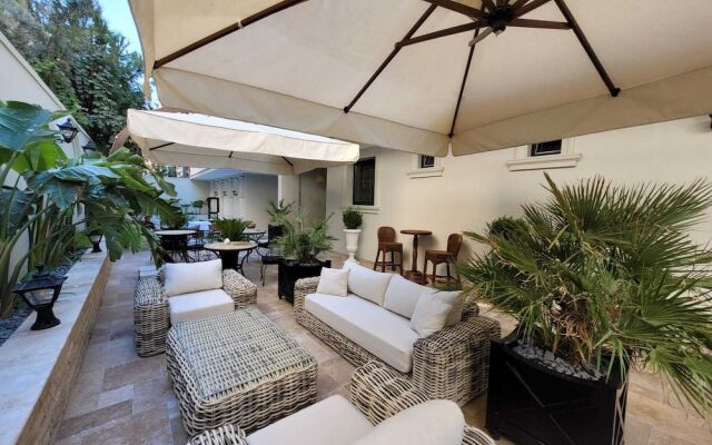 DBD Hotels Bayrakli