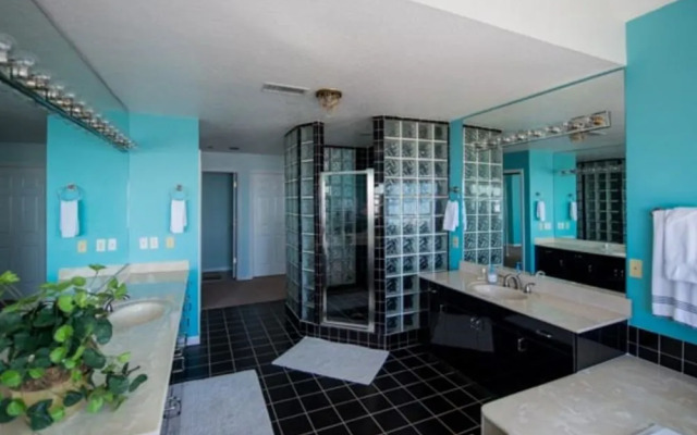 Luxury Beachfront Oasis With Private Pool - Btr 53777