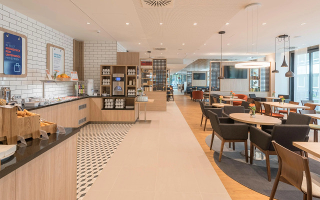 Premier Inn Mannheim City Centre