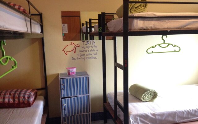 BED Khaolak Hostel
