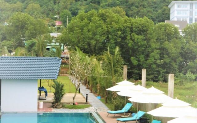 The Lam Resort