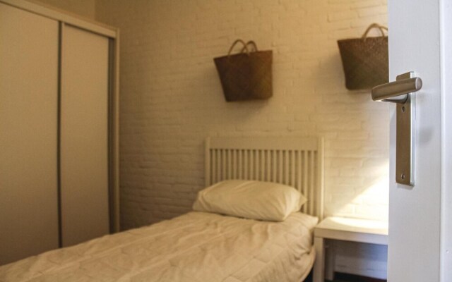 Stunning Home in Bruinisse With 2 Bedrooms and Wifi