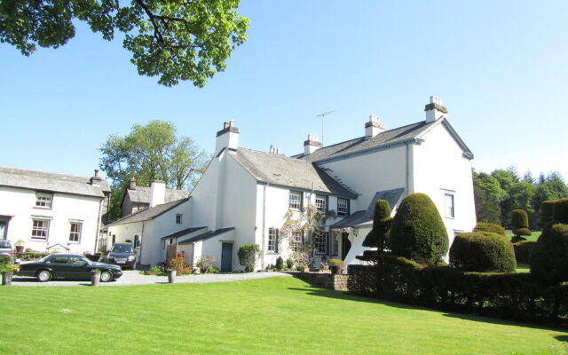 Low Graythwaite Hall Country House