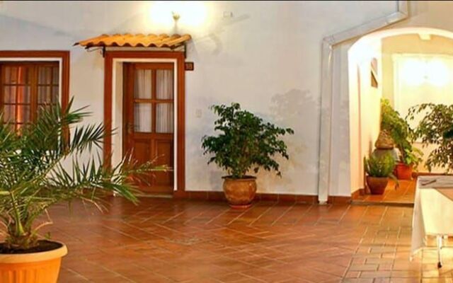 Las Torres Hostal