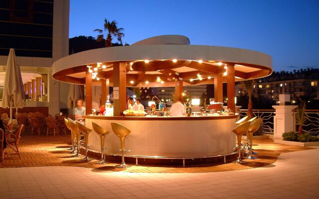 Ideal Pearl Hotel - All Inclusive - Adults Only