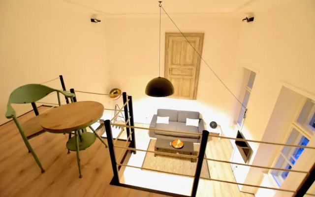 Hi5 Apartments - Ruin Bar District