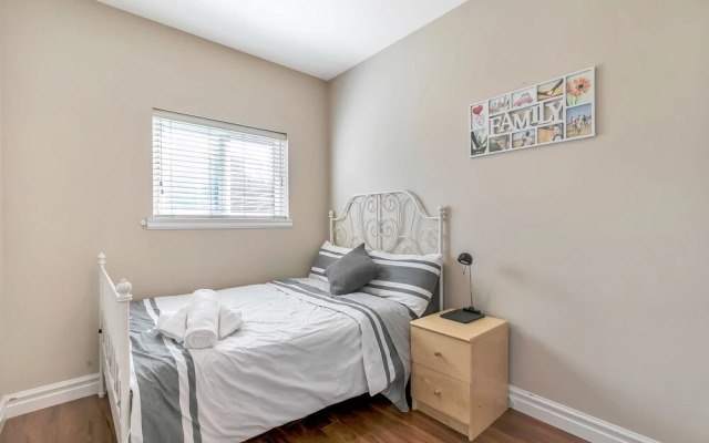 Bright 2 BR Private Suite by Elevate Rooms