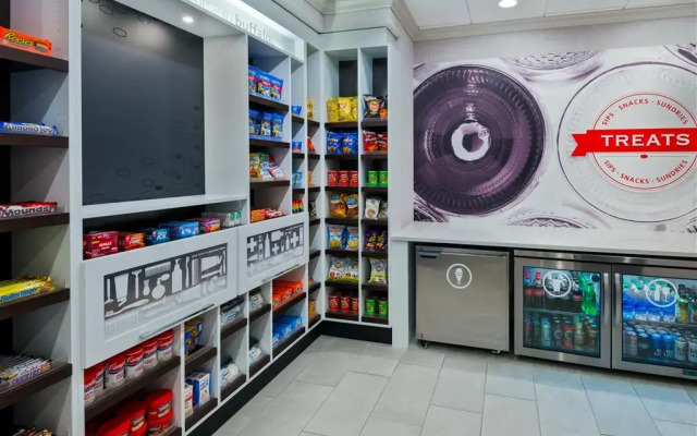 Hampton Inn & Suites Buffalo Downtown