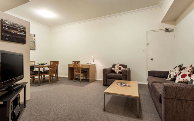 Best Western Northbridge Apartments