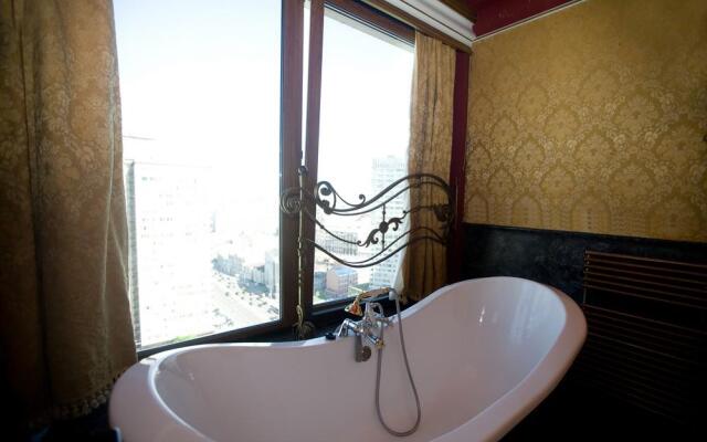 Kvart-Hotel on Novy Arbat Street 10