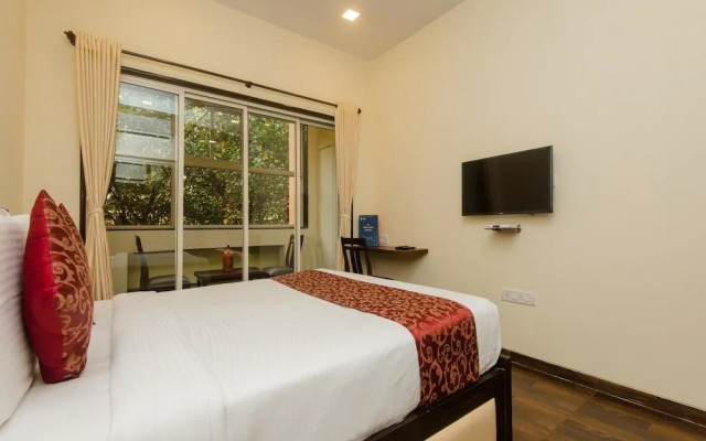 OYO 9849 Hotel Divine Residency