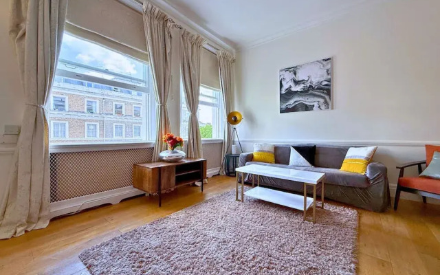 Knightbridge Hydepark 2b2b and Garden