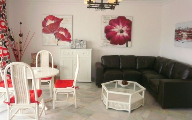 Apartamentos Stella Maris Canovas Nerja