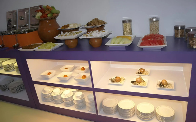 Oriza Hotel Surabaya