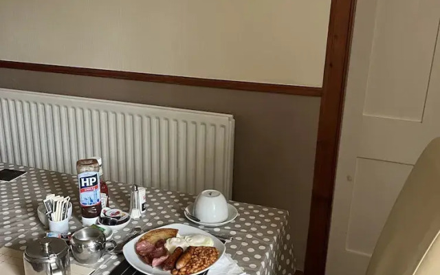 Roselodge Guest House