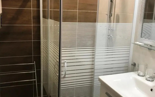 MonikaRooms