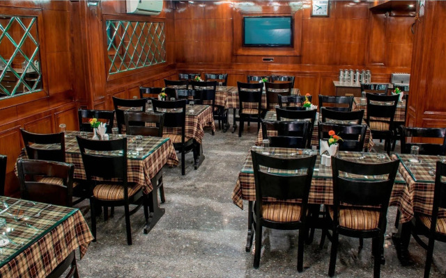 Hotel Pacific
