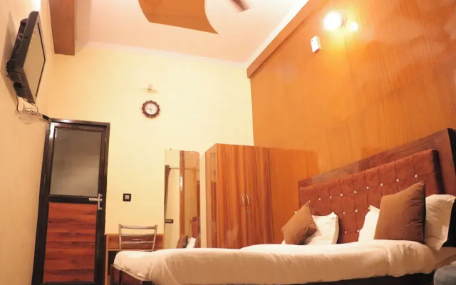 Hotel Rajat Residency