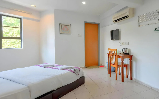 GS Golden Star Hotel