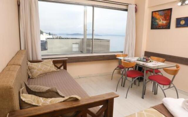 Bariloche Center 630 Studio