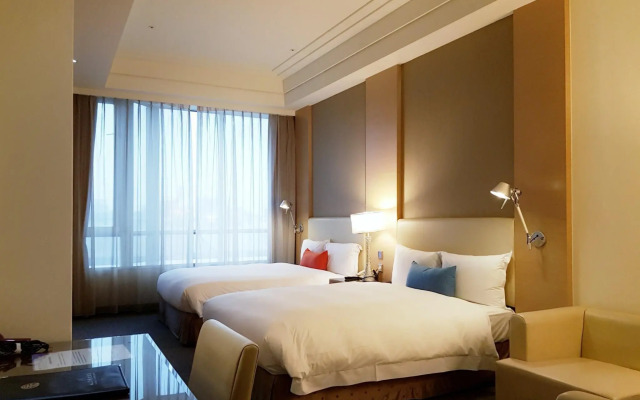 Ever Delightful Business Hotel