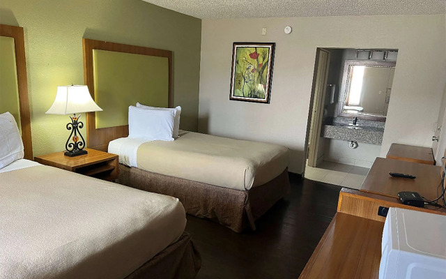 Baymont by Wyndham Odessa University Area