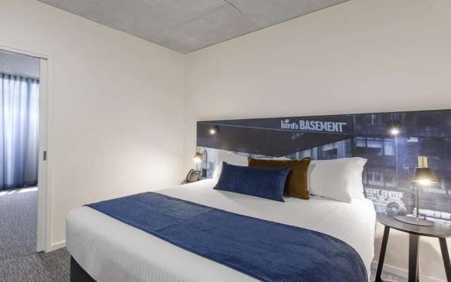 Oaks Melbourne St Kilda Road Hotel – Guest Rooms – Melbourne