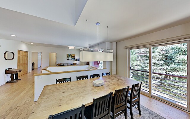 56pcbbto 3 Bedroom Duplex