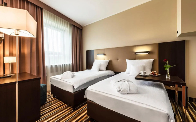 Hotel Victor Pruszków DeSilva