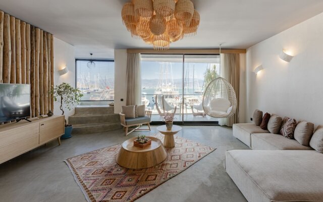 Harbour Suite