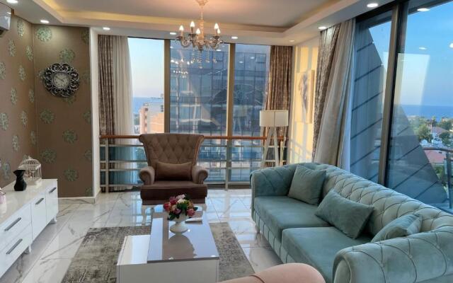 Elegant 2+1 Flat in the Heart of Kyrenia + wifi