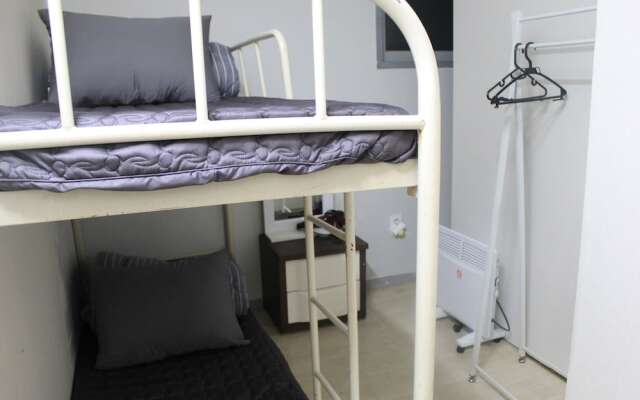 U Guesthouse in Hongdae Female Only - Hostel