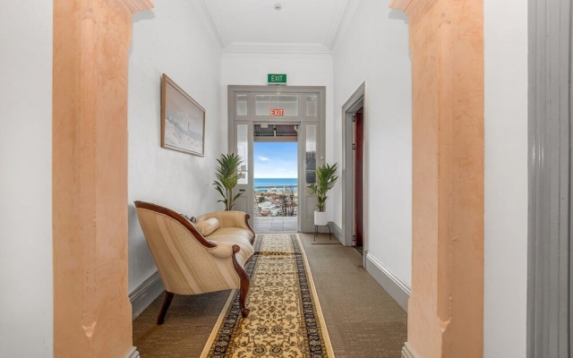 Oakleigh Guest House - Room 6