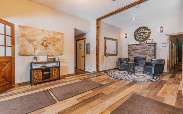 Pintler's Portal Hostel