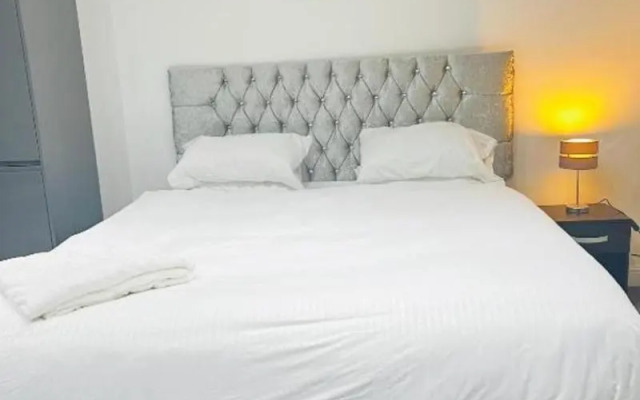 OYO The Pleasant House