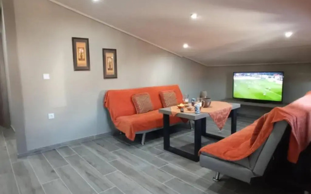 Aretoysa Center Luxury Suites 2