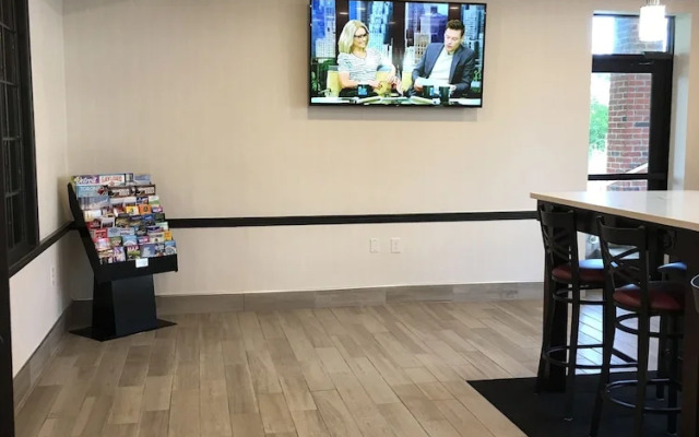 Days Inn Canton