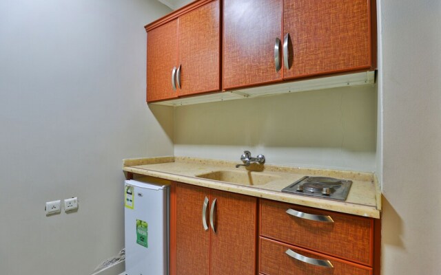 OYO 268 Durrat Alamaken Furnished Apts