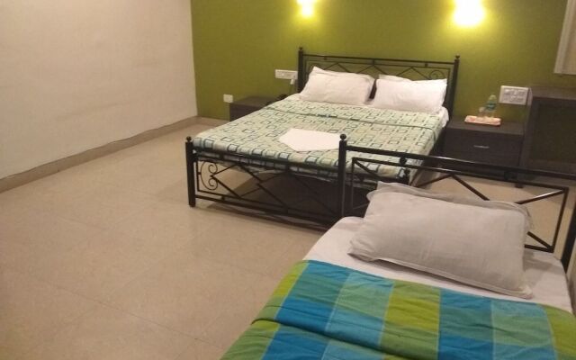 JK Rooms 123 Hotel OrangeLeaf