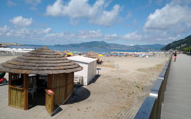 Vista sul carruggio, centro storico di Chiavari