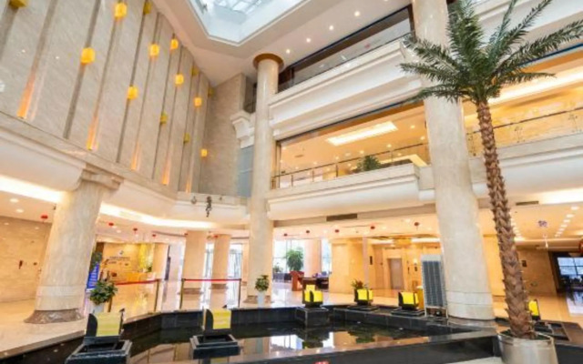 Zhenghe International Hotel