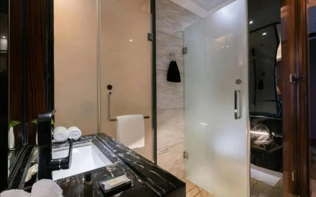 Honder International Hotel