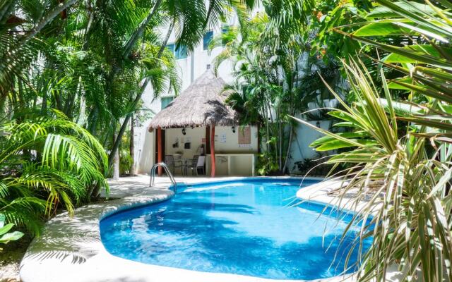 Magic Paradise A8 3 Bedroom Condo by Redawning