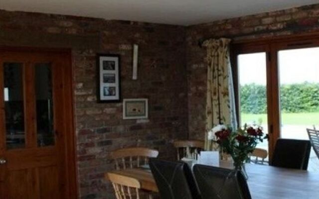 Kings Barn Farmhouse Bed & Breakfast