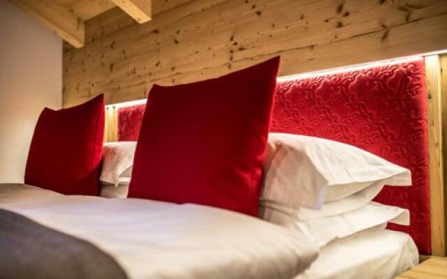 Mountain Chalet Pia