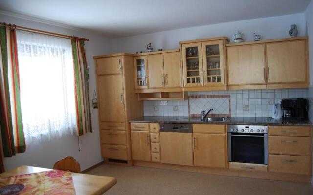 Holiday Apartment in Tropolach Near Pressegger See