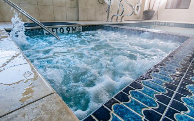 Holiday Inn Houston Webster by IHG