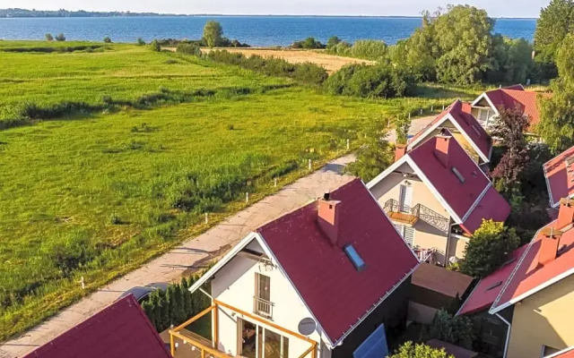 Seaview House with fireplace