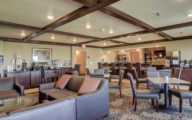 Cobblestone Inn & Suites - Altamont